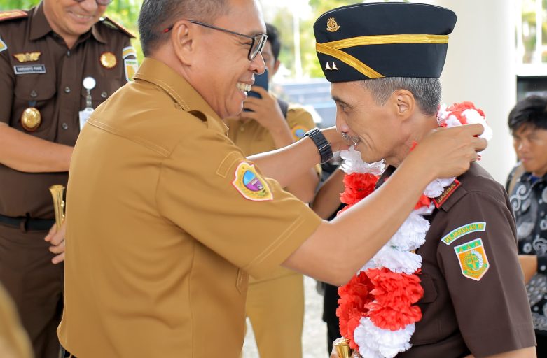 KUNJUNGAN KERJA KEJATI MALUT DI PEMDA HALMAHERA TENGAH.