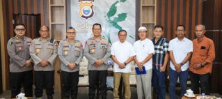 Bupati Halmahera Tengah Sambangi Mapolda Maluku Utara
