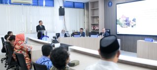 BUPATI IKRAM MALAN SANGADJI RAIH GELAR DOKTOR DI INSTITUT PERTANIAN BOGOR