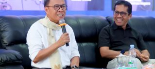 BUPATI IKRAM MALAN SANGADJI BERIKAN KULIAH UMUM DI UMMU TERNATE