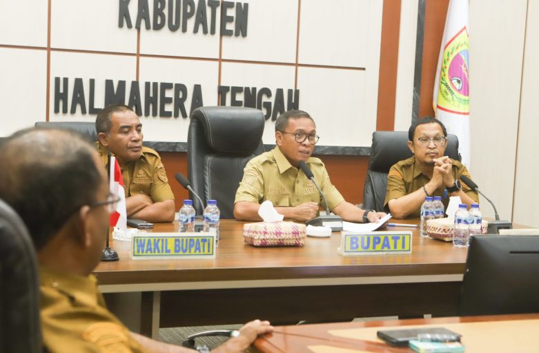 BUPATI IKRAM KAMI PEMDA HALTENG SIAP DIBANGUN GUDANG BULOG