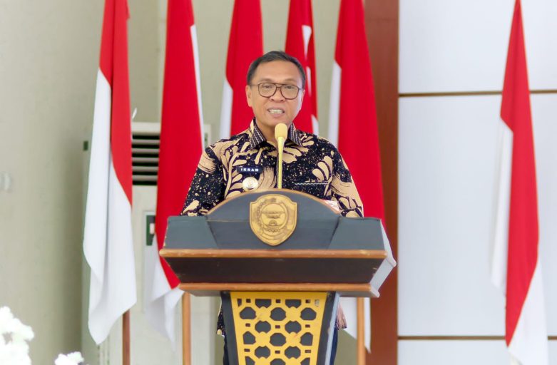 Bupati Halmahera Tengah Buka Bimtek Administrasi Perkantoran di Lingkup Dinas Pendidikan dan Kebudayaan