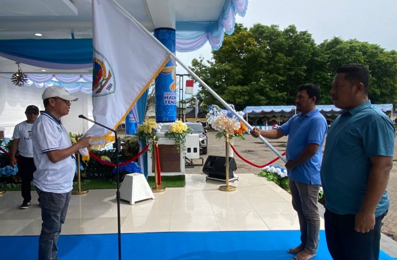 BUPATI IKRAM TINJAU DAN IKUTI GLADI PERSIAPAN UPACARA HUT KE-35 KABUPATEN HALMAHERA TENGAH